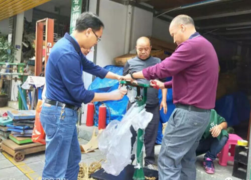 興義市查獲假冒＂火車＂牌電子磅秤198臺